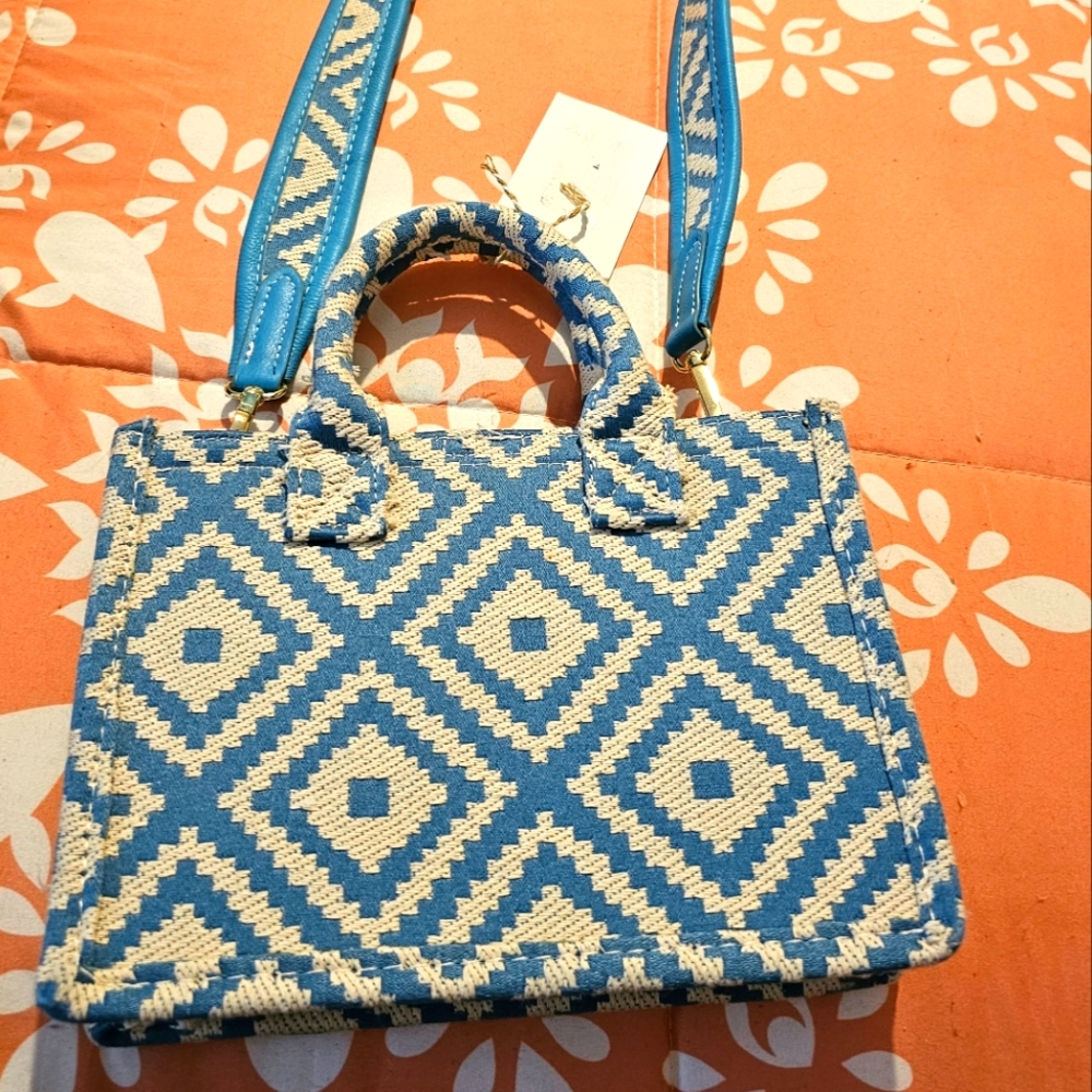 Brand New Straw Purse